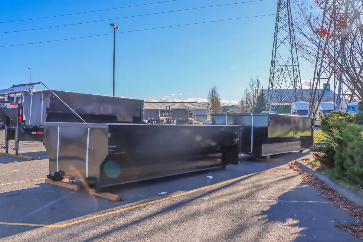 Professional dumpster rental and junk removal service in San Luis