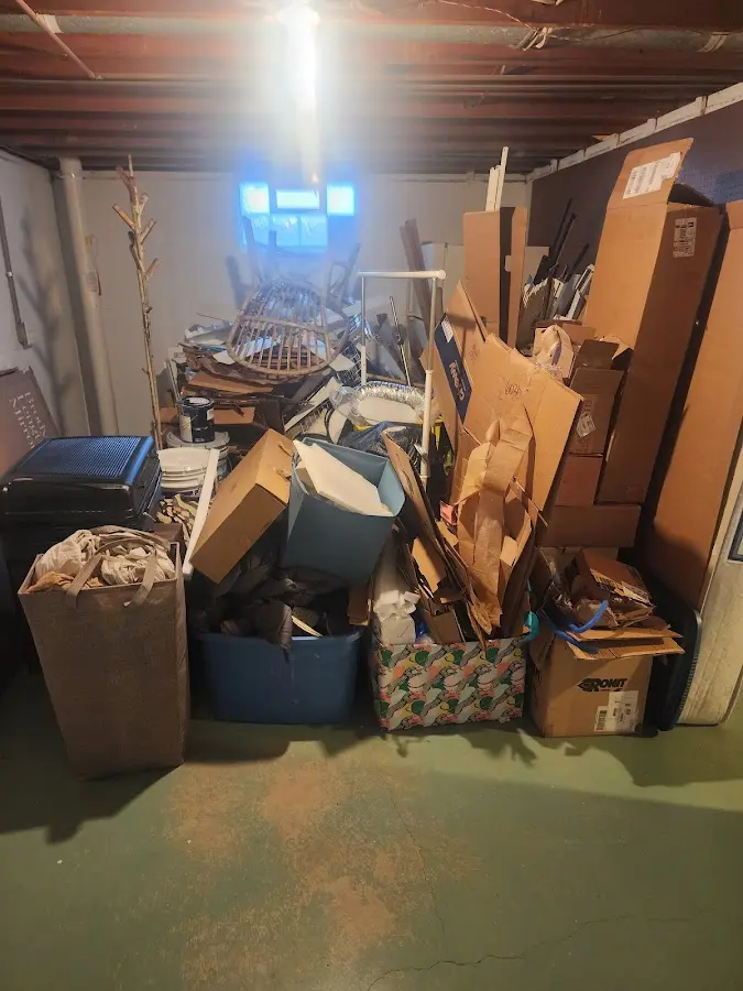 Roll-off dumpster container at job site for Construction Dumpster Rental in San Luis